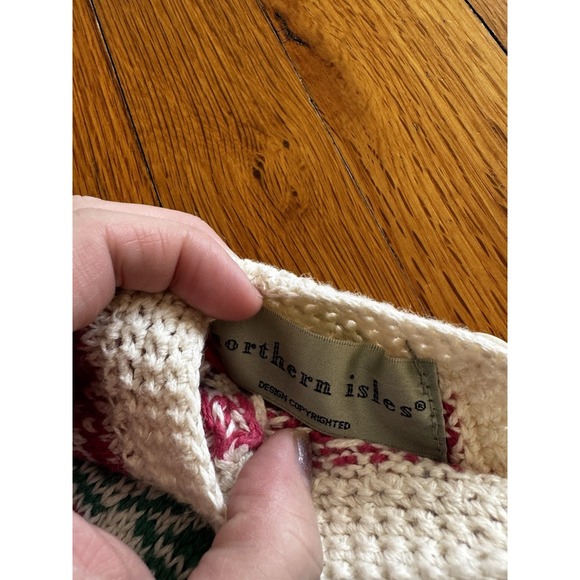 Vintage Northern Isles Women's Pink Fair Isle Floral Knit Yoke Sweater L Nordic - Picture 12 of 14